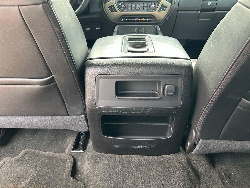 GMC Sierra 2500HD Denali Crew Cab 4WD 2016