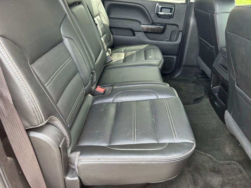 GMC Sierra 2500HD Denali Crew Cab 4WD 2016