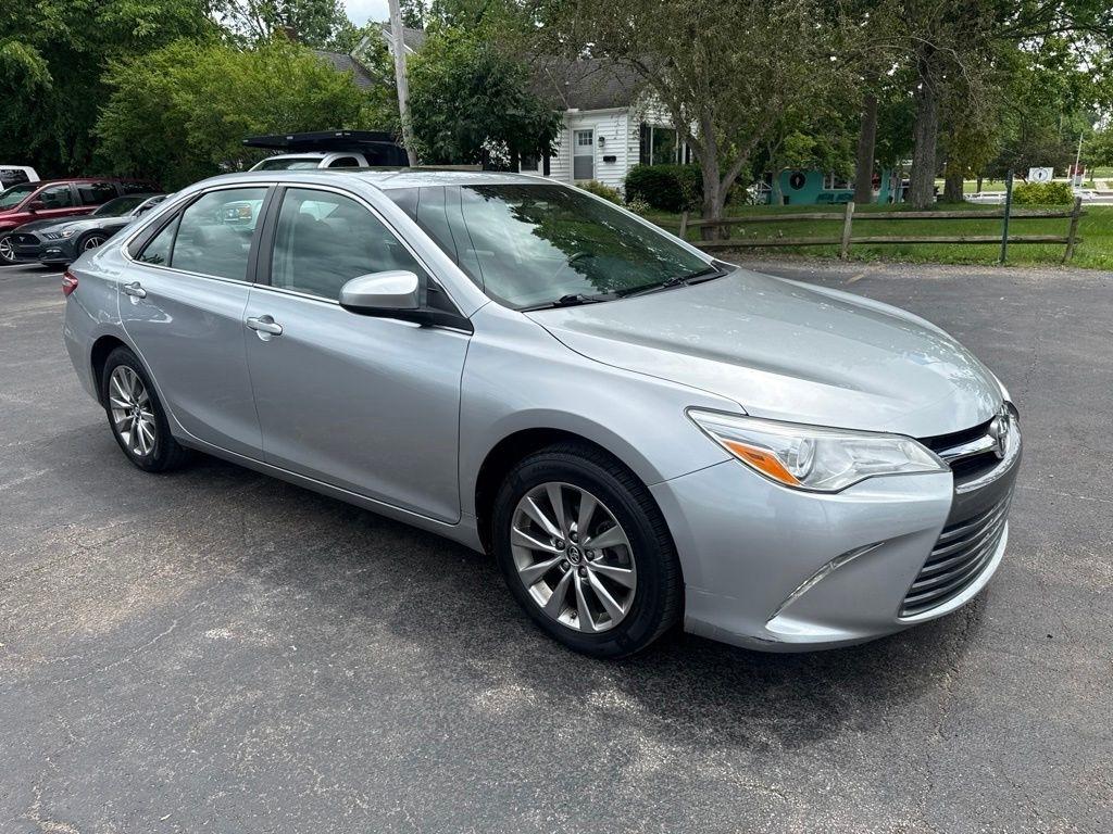 Toyota Camry XLE 2017