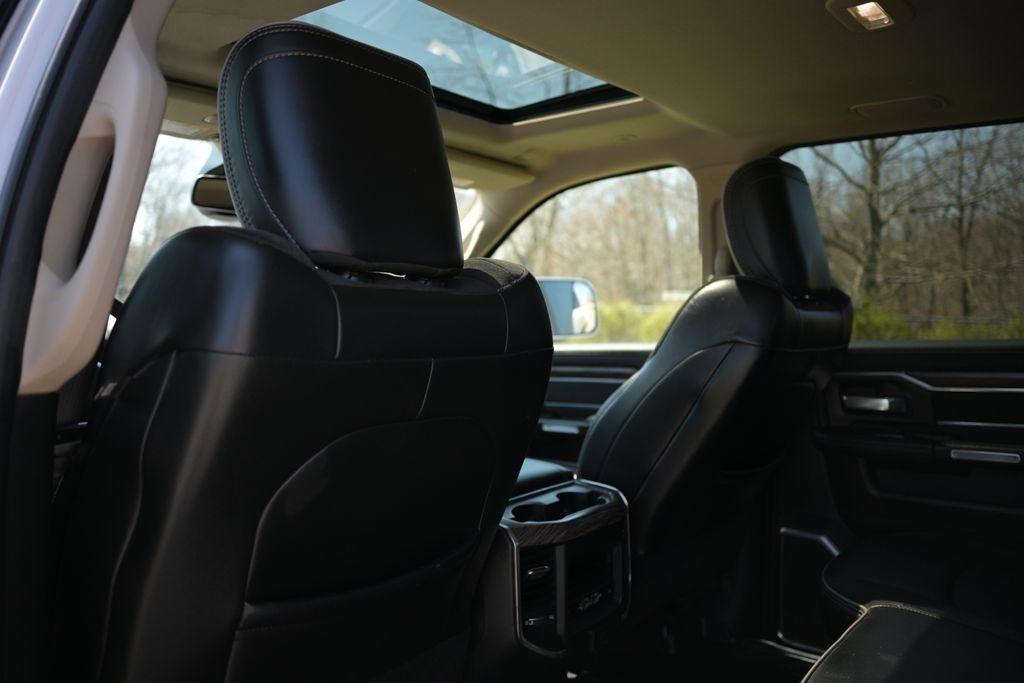 RAM 2500 Laramie Crew Cab SWB 4WD 2019