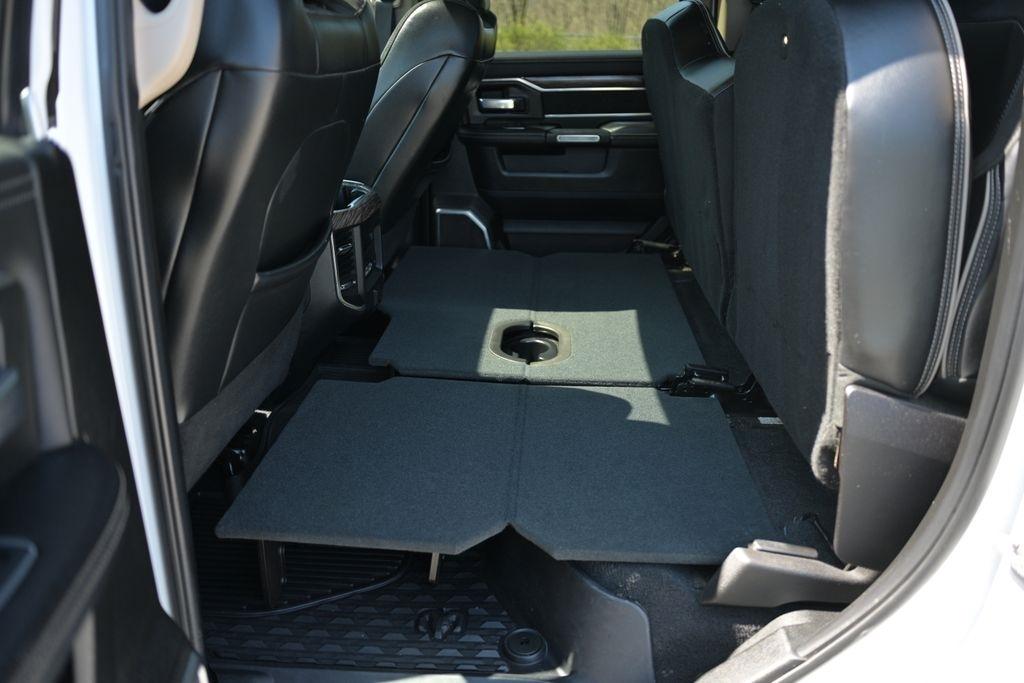 RAM 2500 Laramie Crew Cab SWB 4WD 2019