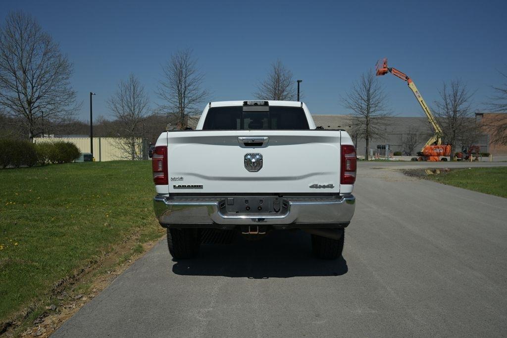 RAM 2500 Laramie Crew Cab SWB 4WD 2019