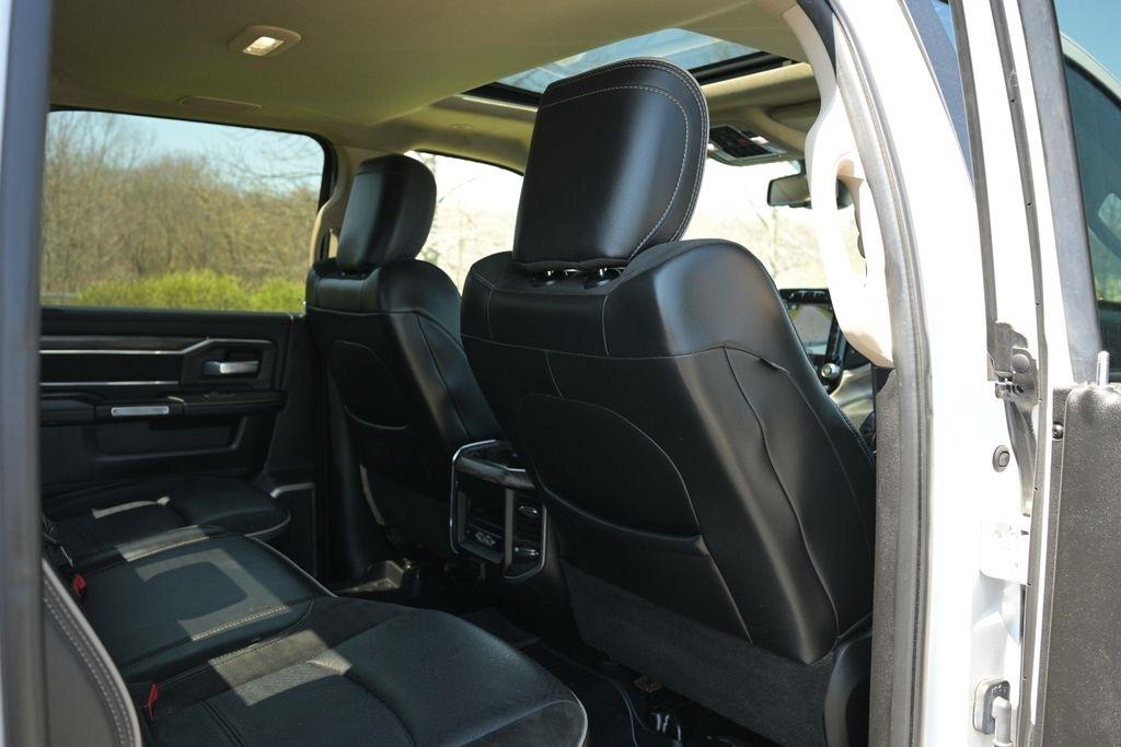 RAM 2500 Laramie Crew Cab SWB 4WD 2019