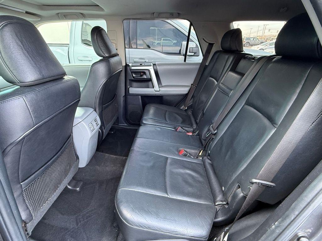 Toyota 4Runner  2012