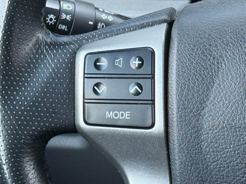 Toyota 4Runner  2012