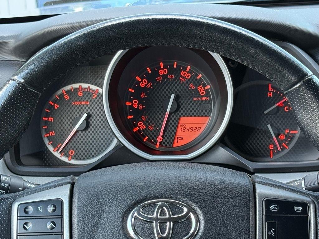 Toyota 4Runner  2012
