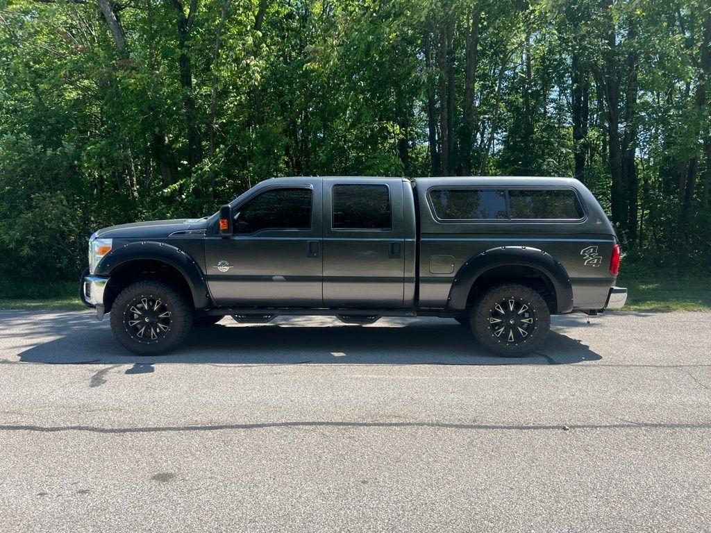 Ford F-250 SD XLT Crew Cab 4WD 2016