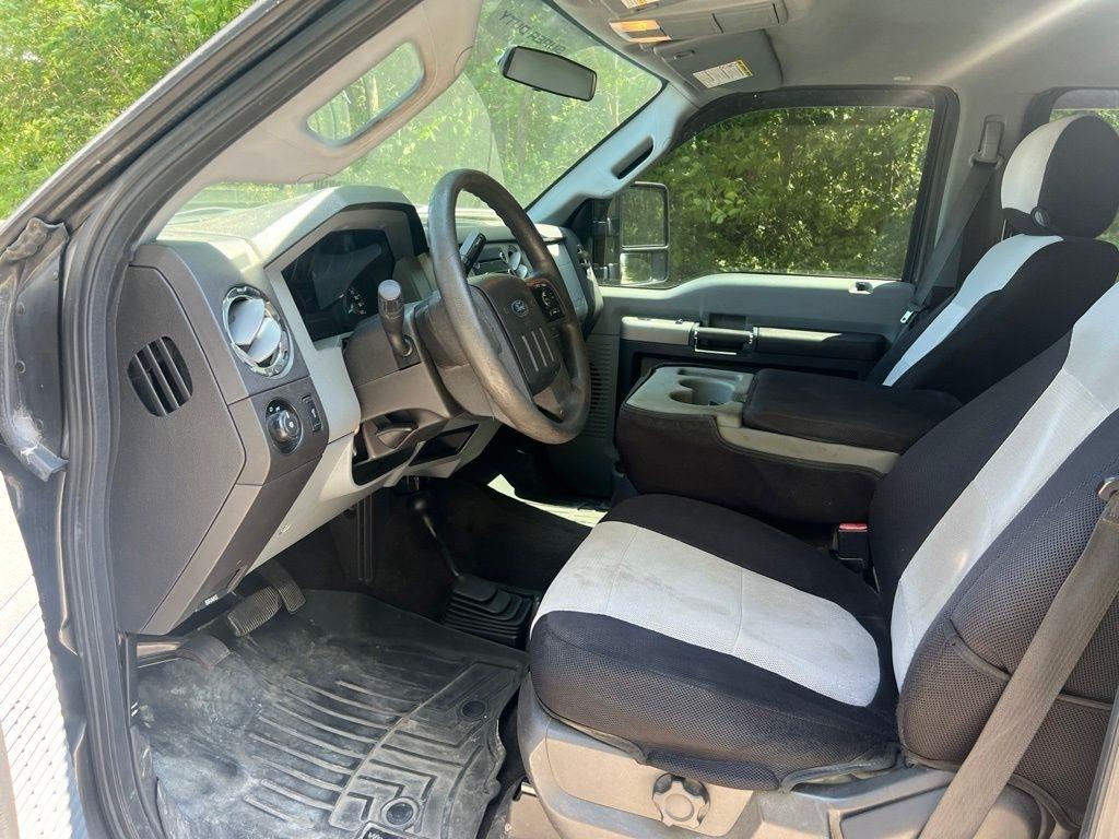 Ford F-250 SD XLT Crew Cab 4WD 2016