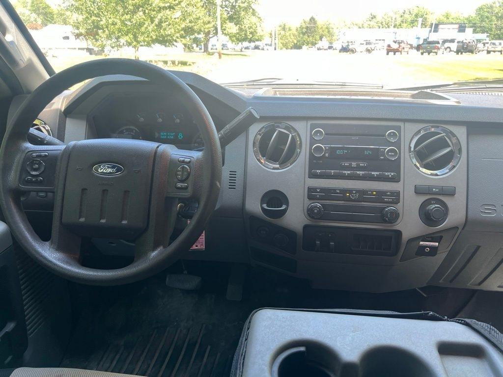 Ford F-250 SD XLT Crew Cab 4WD 2016