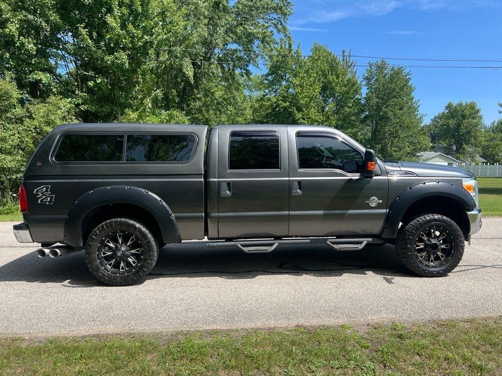 Ford F-250 SD XLT Crew Cab 4WD 2016