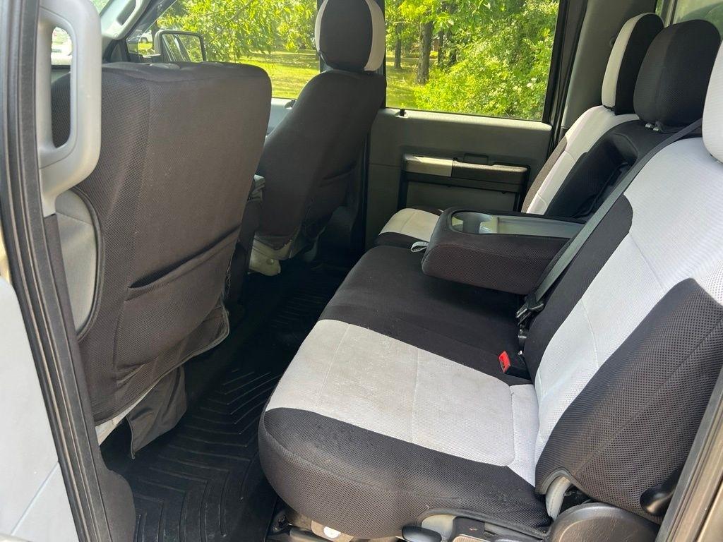 Ford F-250 SD XLT Crew Cab 4WD 2016