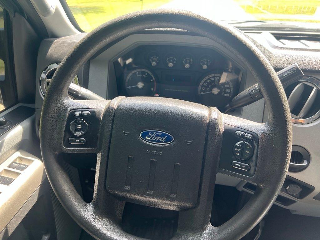 Ford F-250 SD XLT Crew Cab 4WD 2016