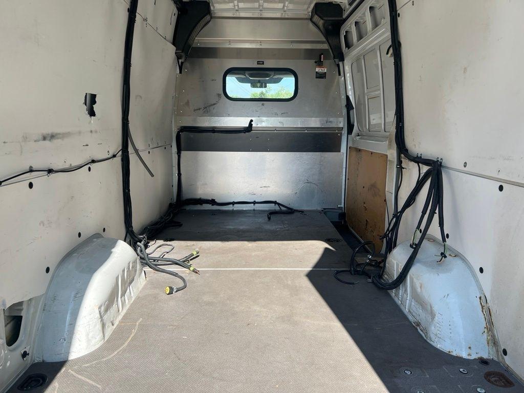 Mercedes-Benz Sprinter 2500 144-in. WB 2017
