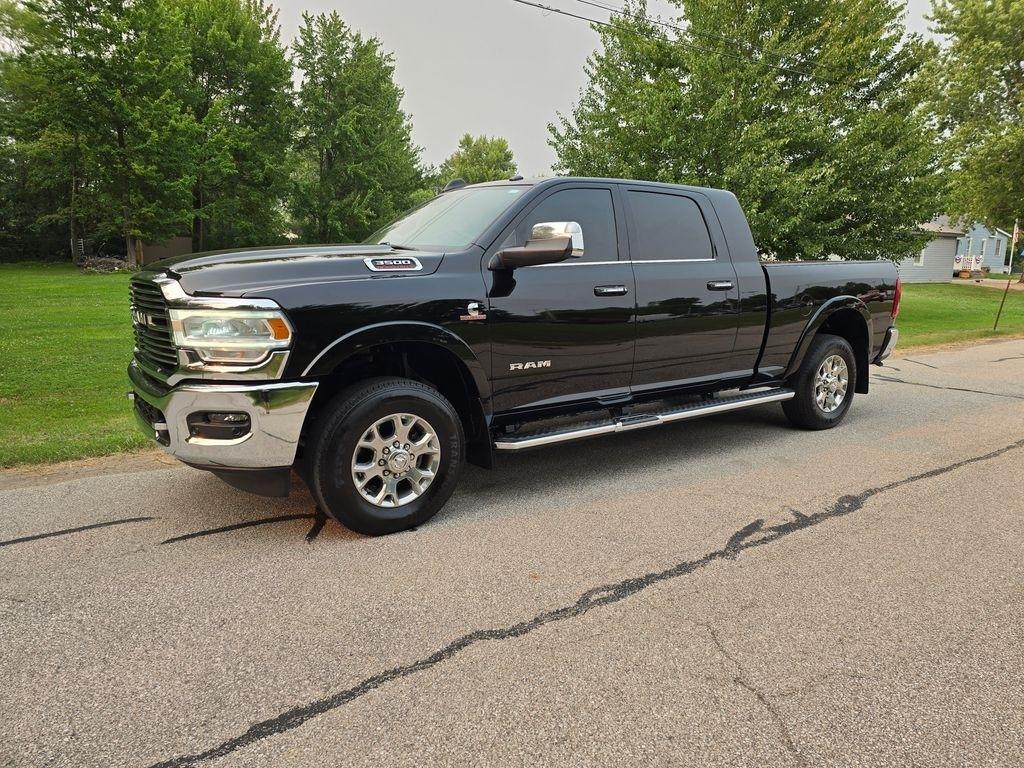 2022 RAM 3500 Laramie Mega Cab 4WD