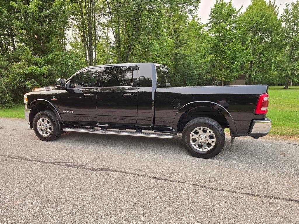 RAM 3500 Laramie Mega Cab 4WD 2022