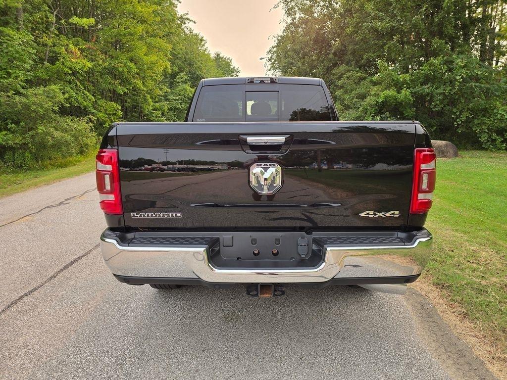 RAM 3500 Laramie Mega Cab 4WD 2022