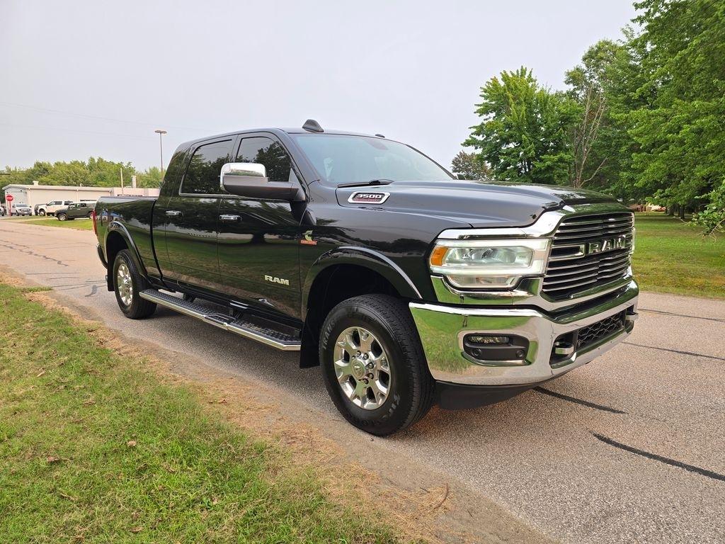 RAM 3500 Laramie Mega Cab 4WD 2022