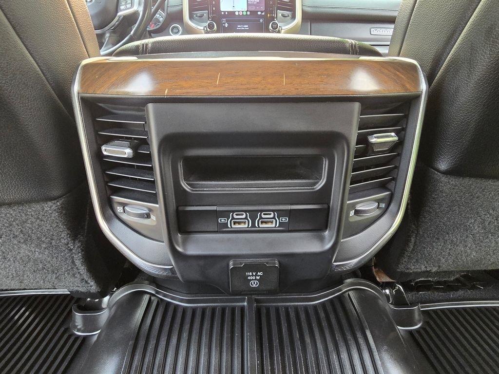 RAM 3500 Laramie Mega Cab 4WD 2022
