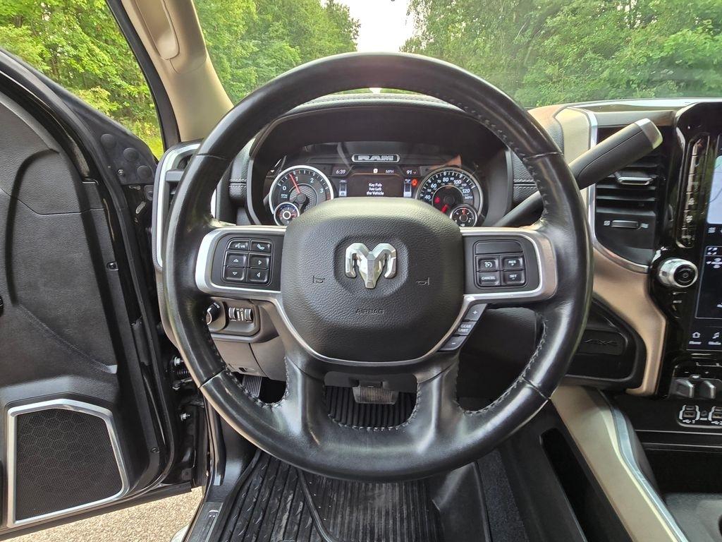 RAM 3500 Laramie Mega Cab 4WD 2022