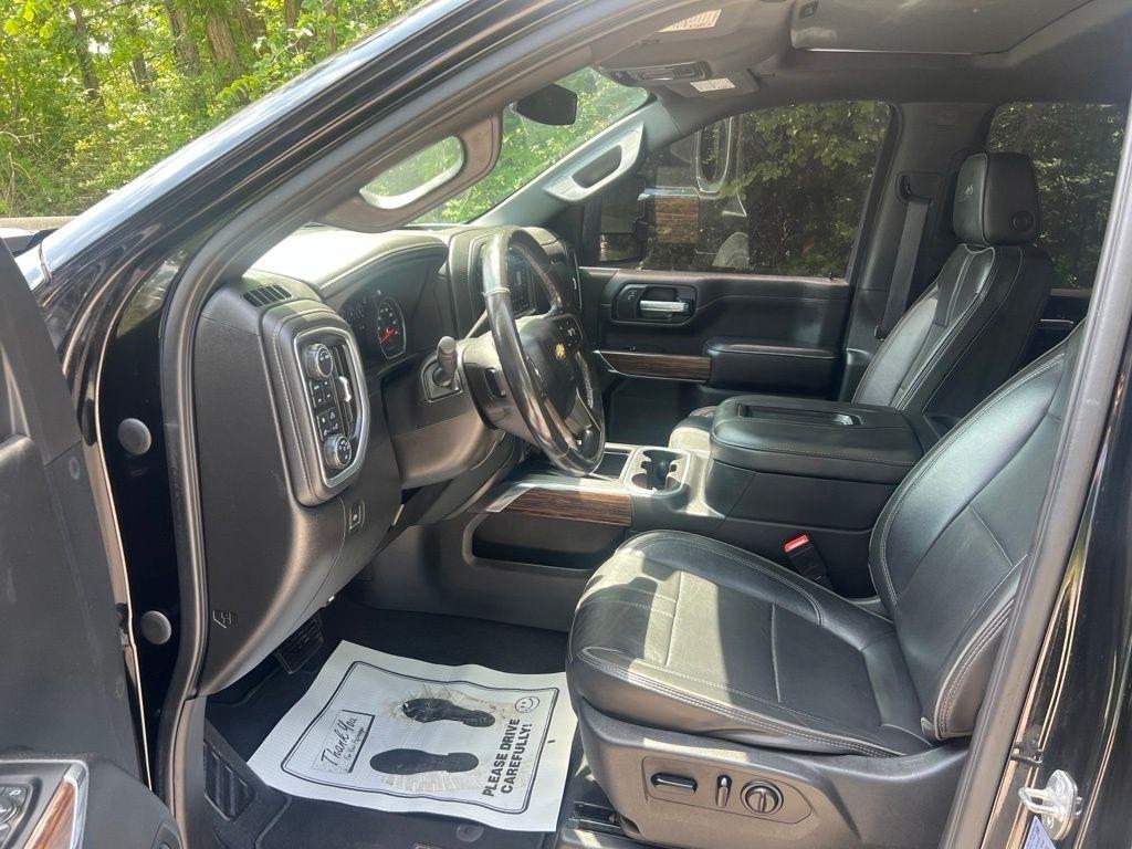 Chevrolet Silverado 2500HD High Country Crew Cab Long Box 4WD 2021