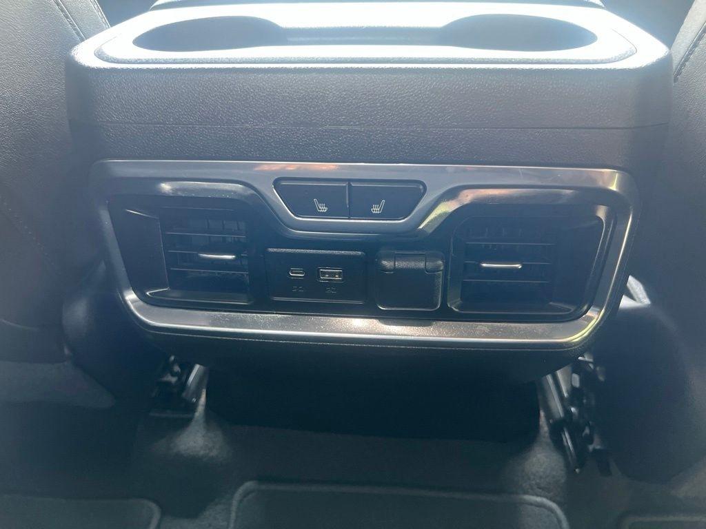 Chevrolet Silverado 2500HD High Country Crew Cab Long Box 4WD 2021