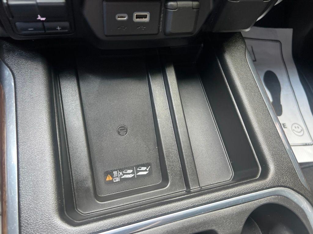 Chevrolet Silverado 2500HD High Country Crew Cab Long Box 4WD 2021