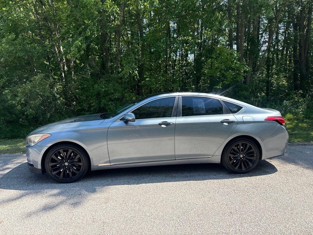 Hyundai Genesis 5.0L RWD 2015