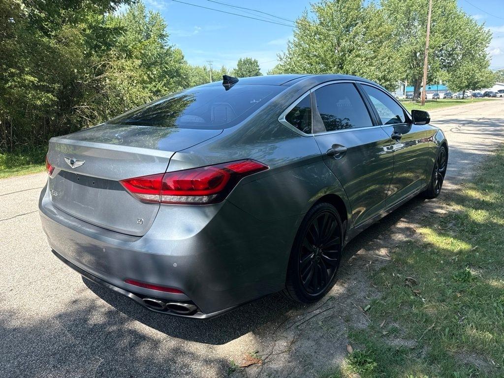 Hyundai Genesis 5.0L RWD 2015