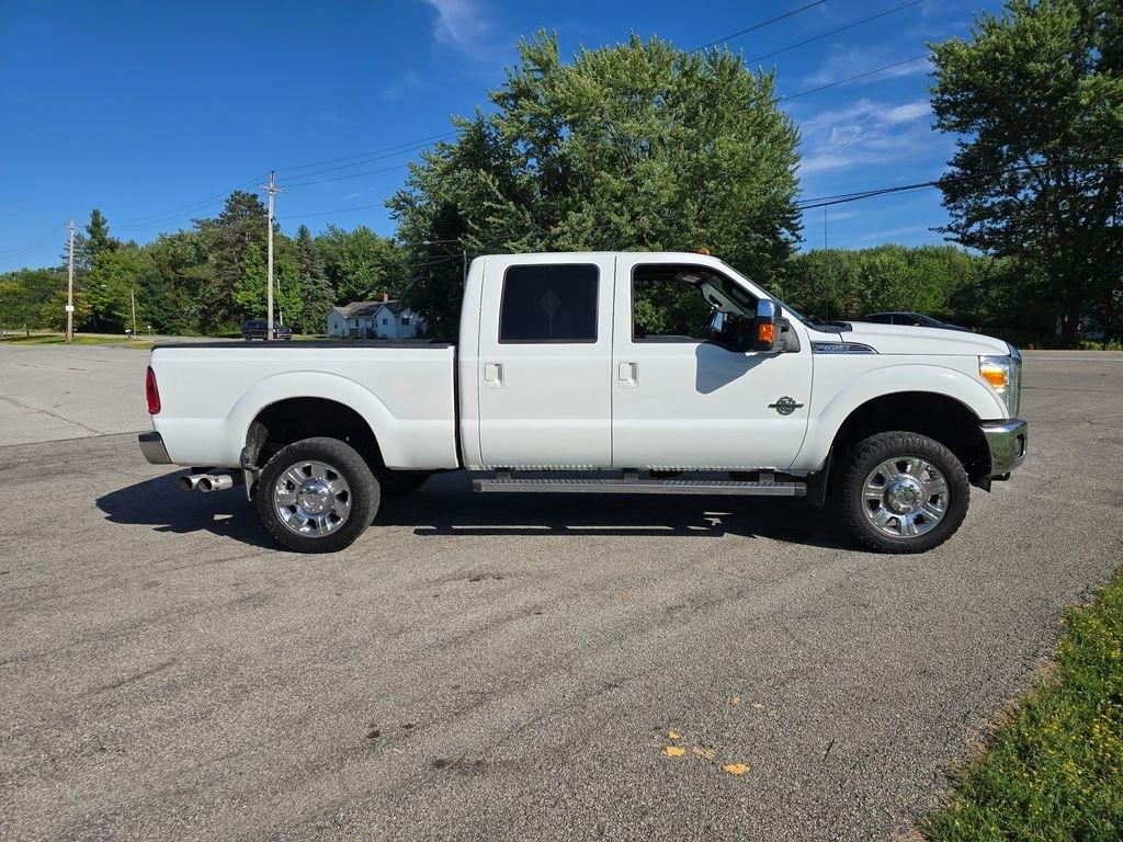 Ford F-350 SD Lariat Crew Cab 4WD 2016