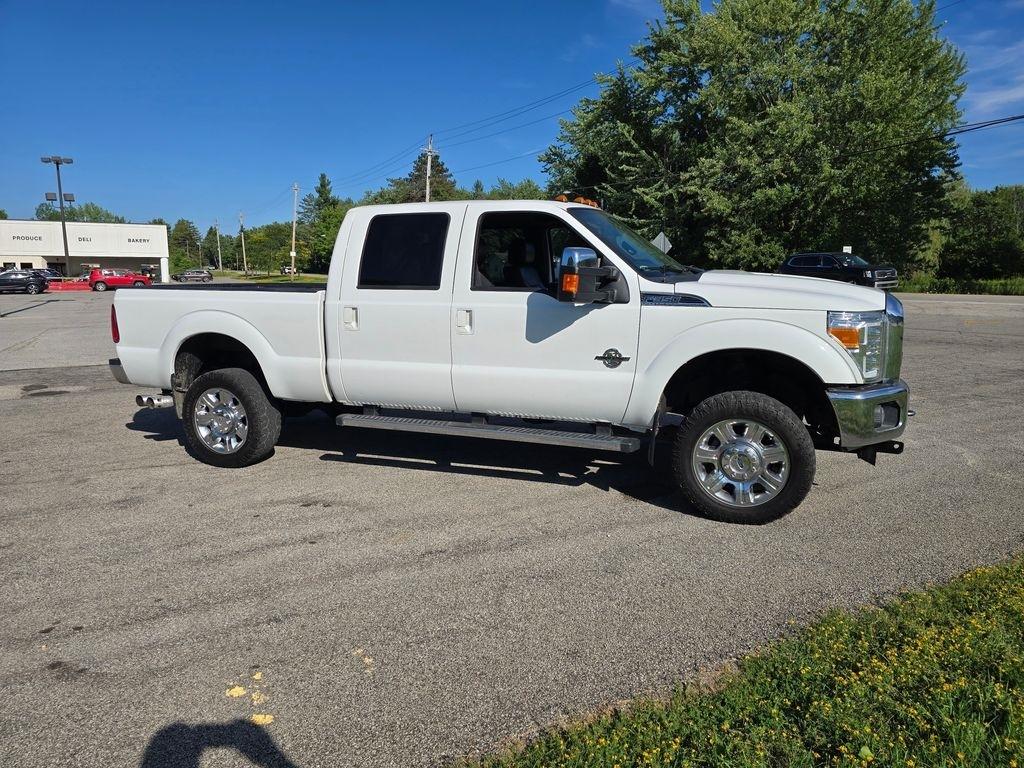 Ford F-350 SD Lariat Crew Cab 4WD 2016