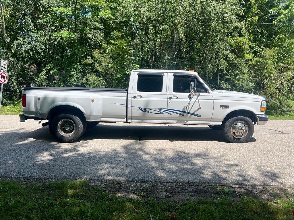 Ford F-350 XL Crew Cab 2WD 1997