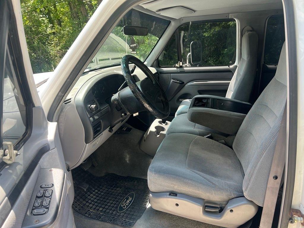 Ford F-350 XL Crew Cab 2WD 1997