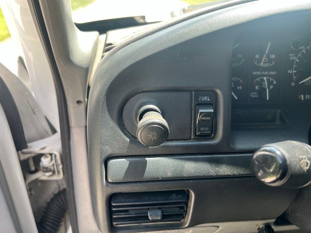 Ford F-350 XL Crew Cab 2WD 1997