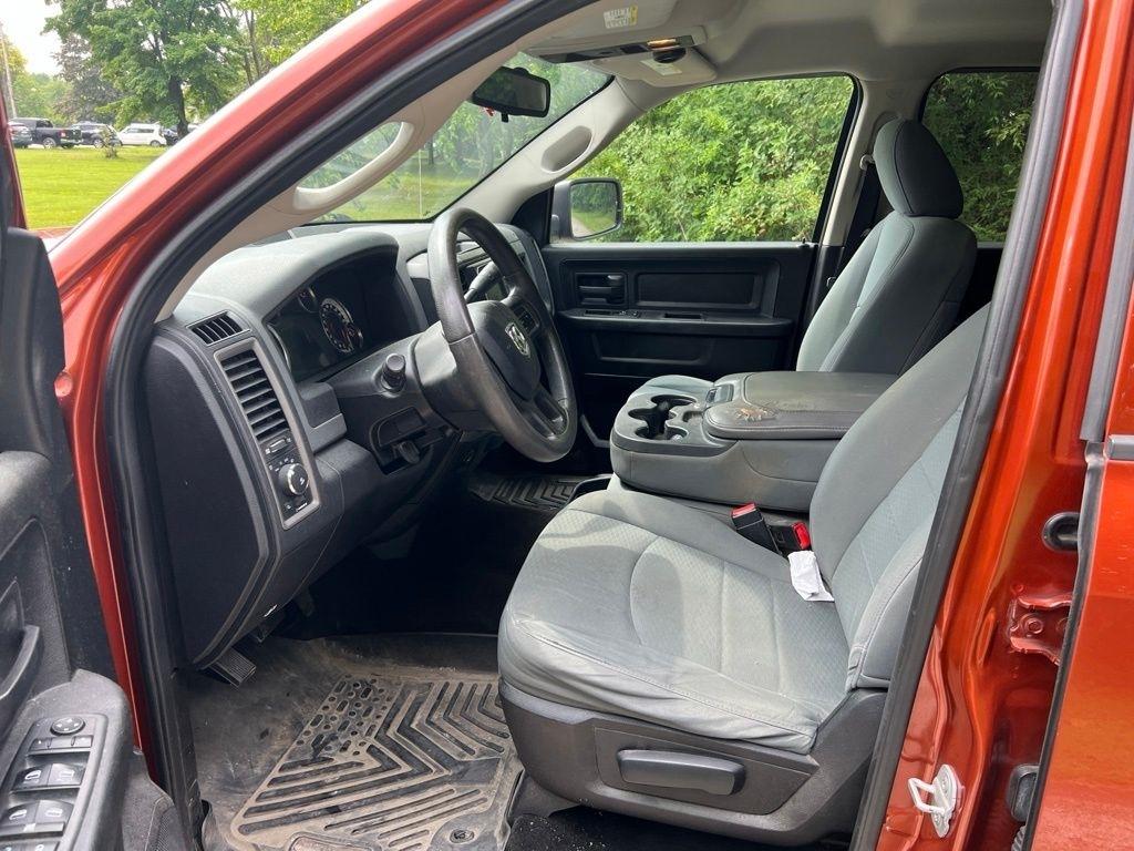 RAM 1500 Tradesman Crew Cab SWB 4WD 2013
