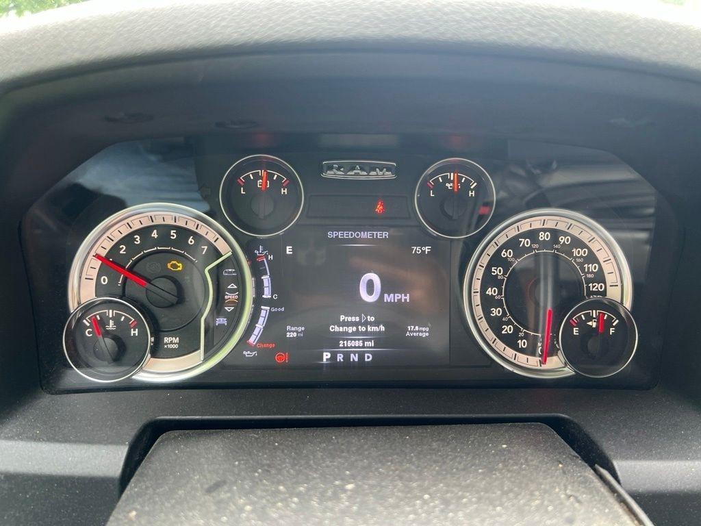 RAM 1500 Tradesman Crew Cab SWB 4WD 2013