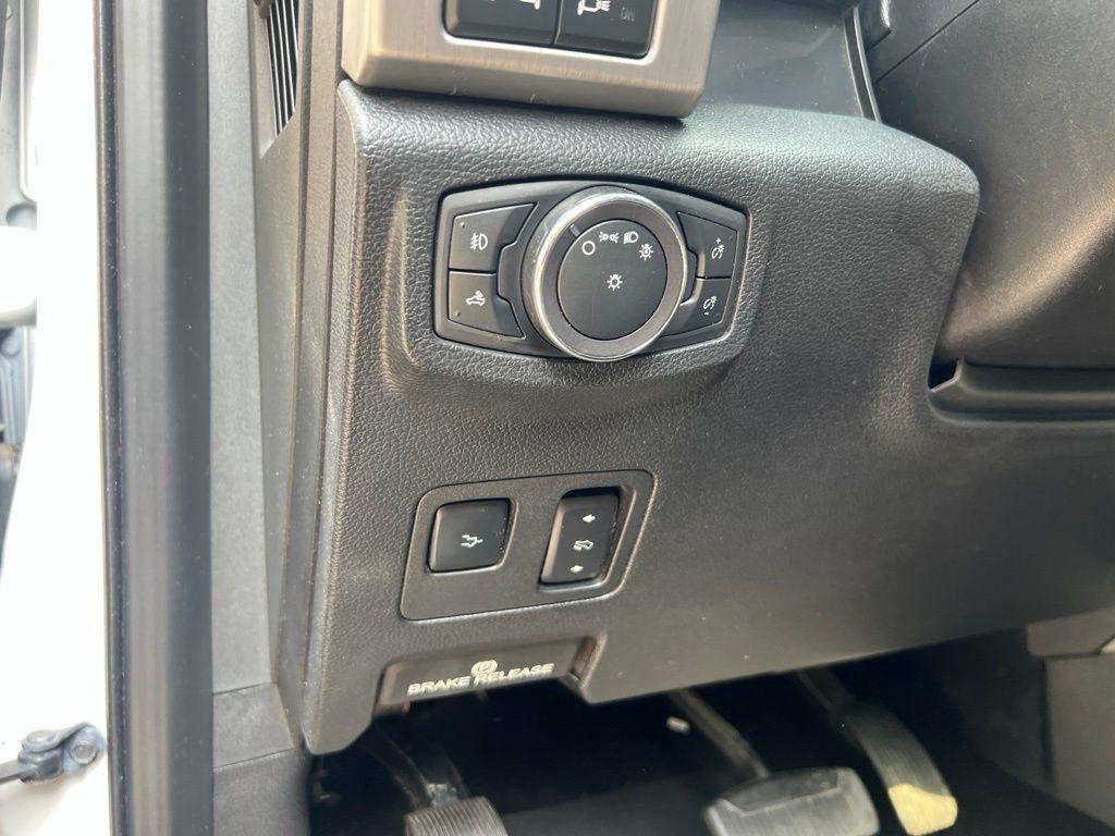 Ford F-450 SD King Ranch Crew Cab DRW 4WD 2019