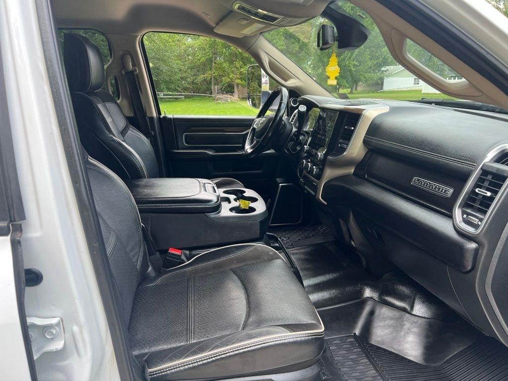 RAM 3500 Crew Cab 4WD DRW 2022