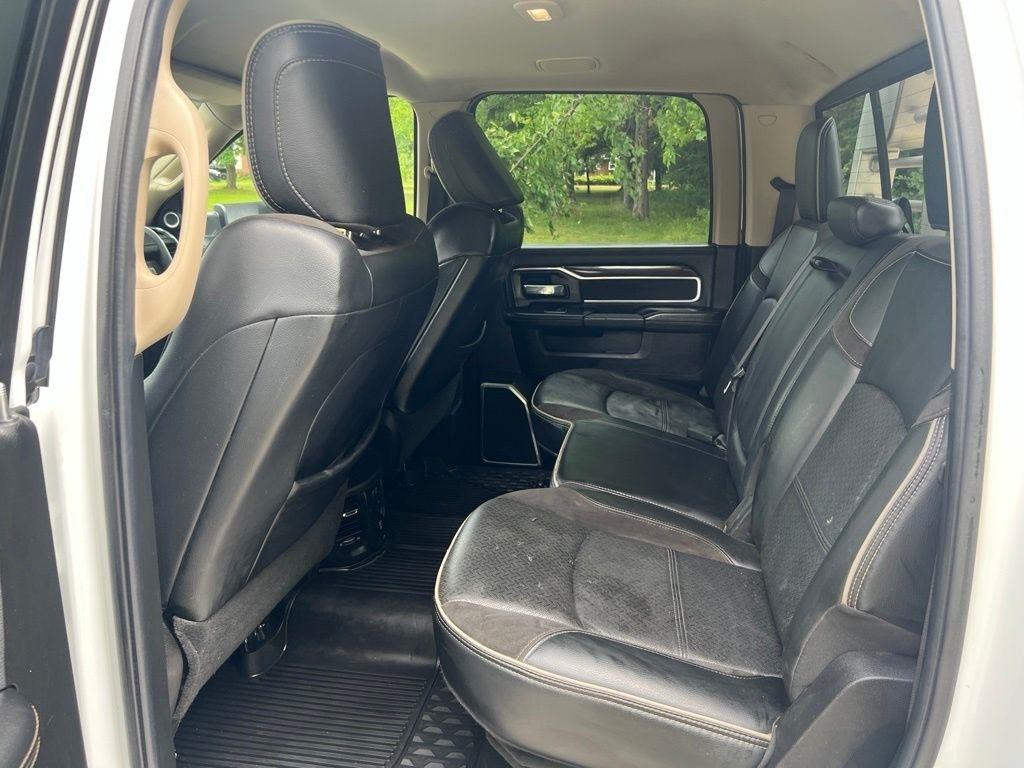 RAM 3500 Crew Cab 4WD DRW 2022