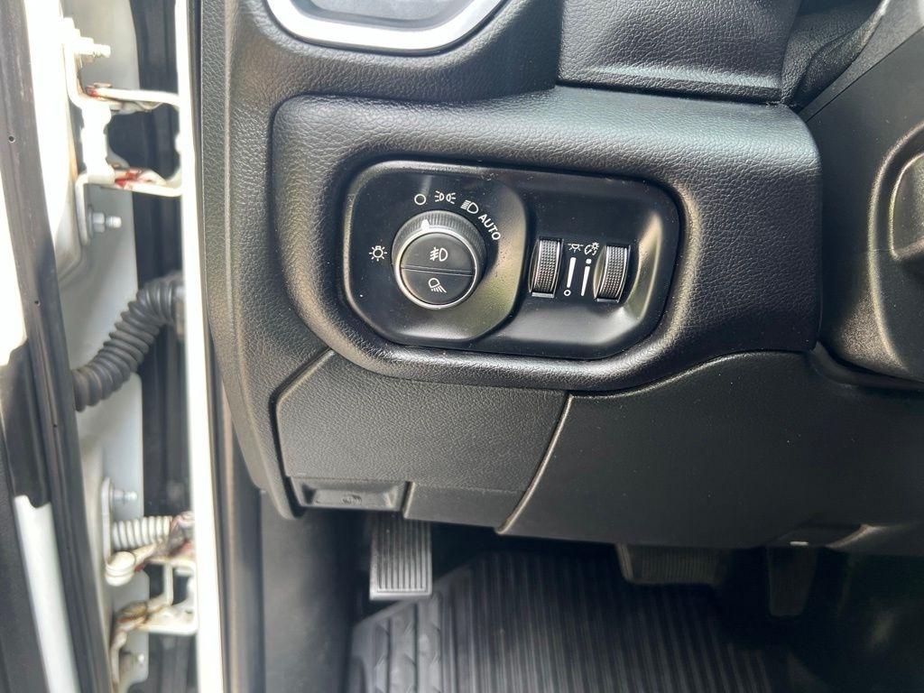 RAM 3500 Crew Cab 4WD DRW 2022