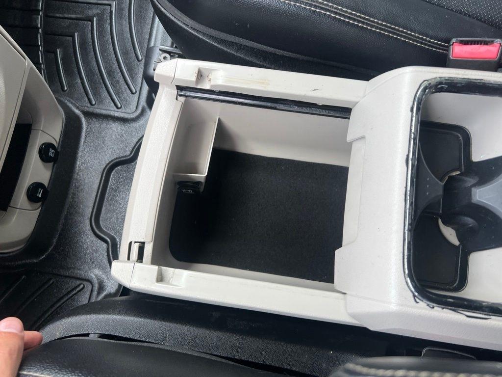 Chrysler Town & Country Touring-L 2014