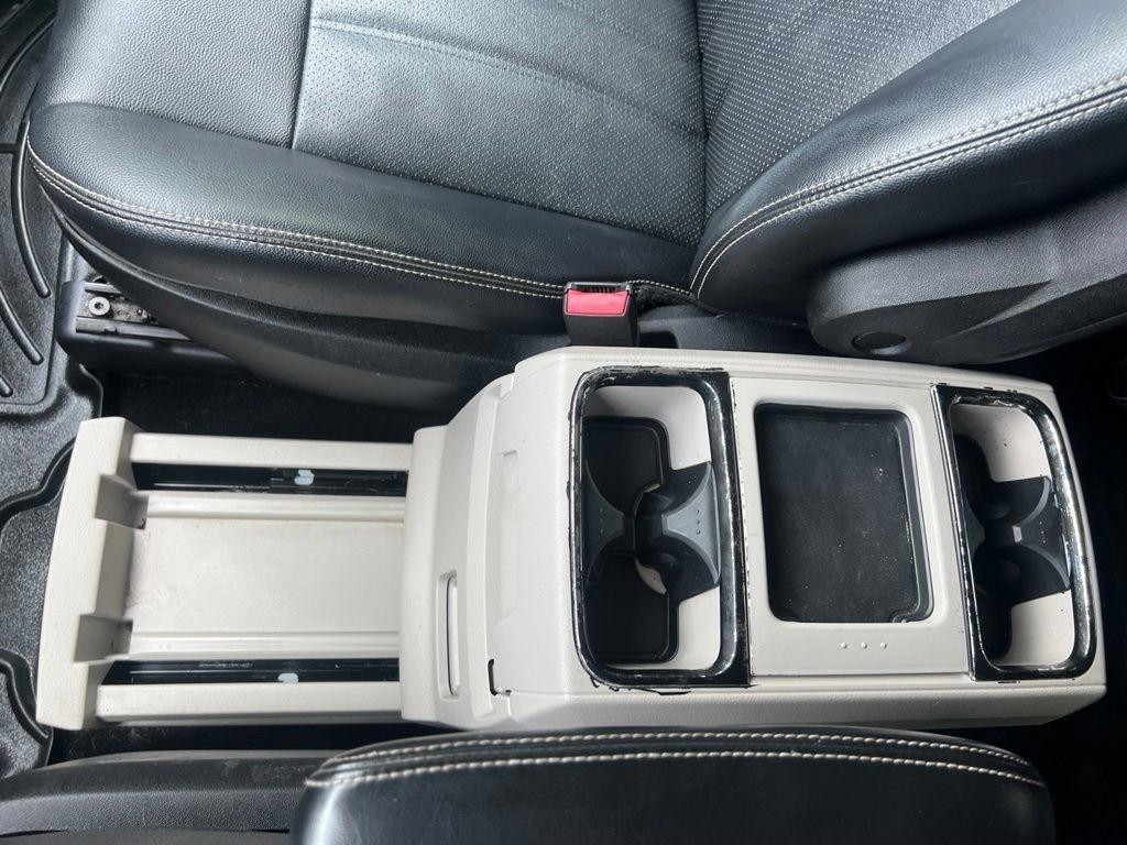 Chrysler Town & Country Touring-L 2014