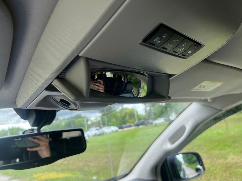 Chrysler Town & Country Touring-L 2014