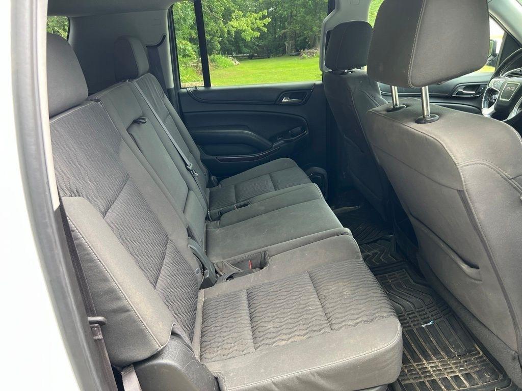 GMC Yukon XL SLE 4WD 2016
