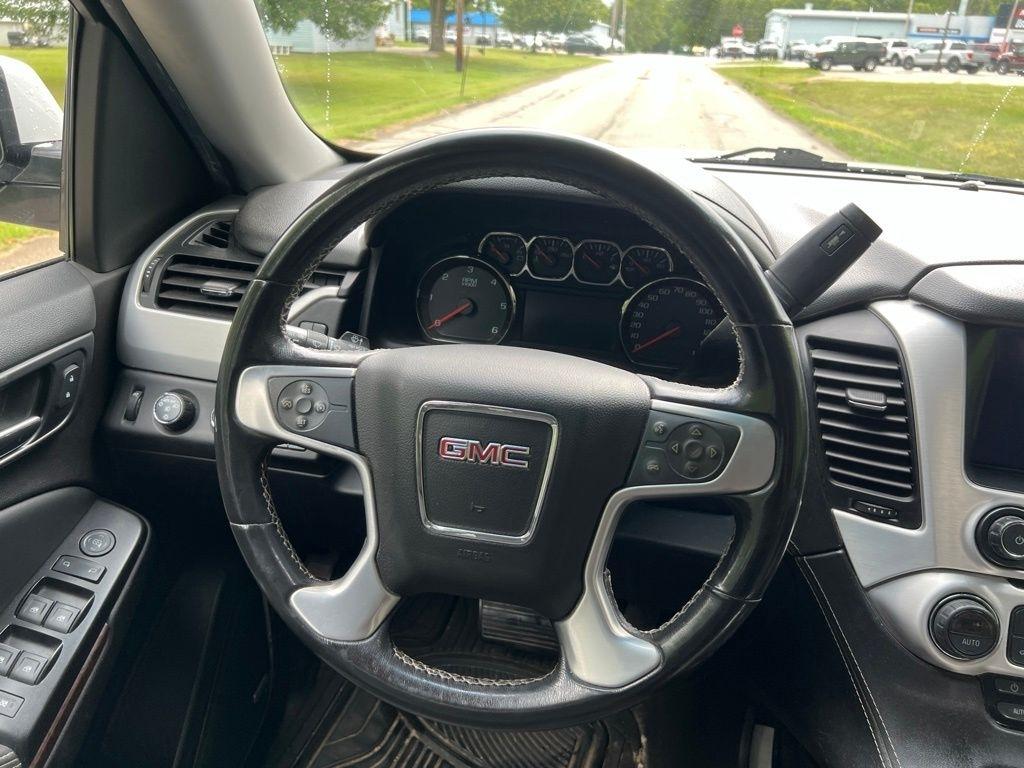 GMC Yukon XL SLE 4WD 2016