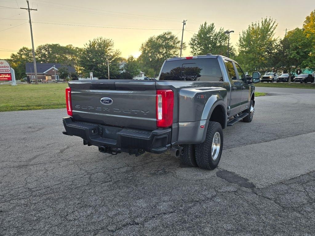 Ford F-350 SD XL Crew Cab Long Bed DRW 4WD 2024