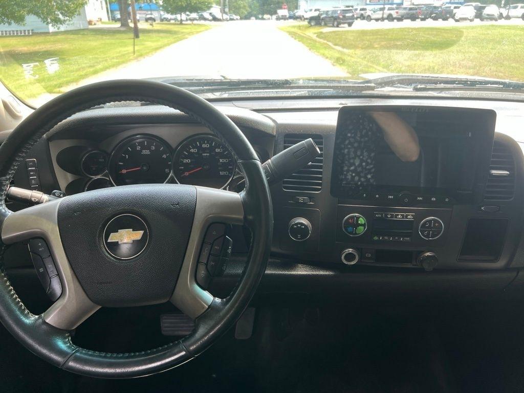 Chevrolet Silverado 3500HD LT Crew Cab 4WD 2012