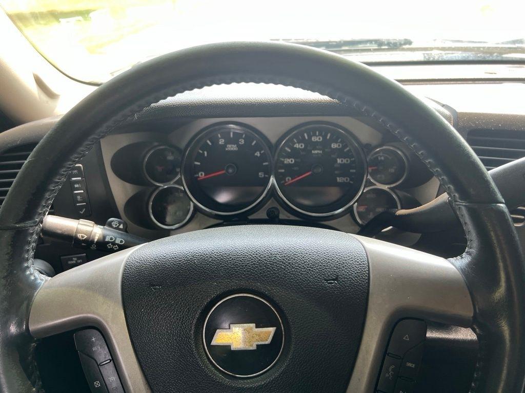 Chevrolet Silverado 3500HD LT Crew Cab 4WD 2012