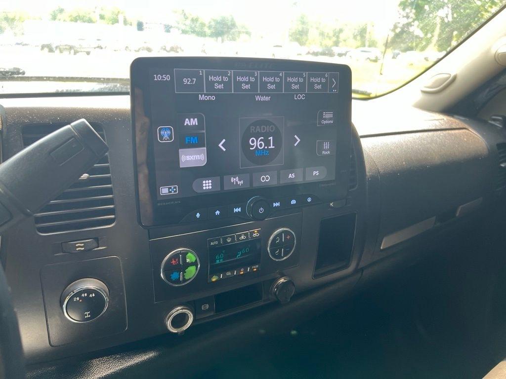 Chevrolet Silverado 3500HD LT Crew Cab 4WD 2012