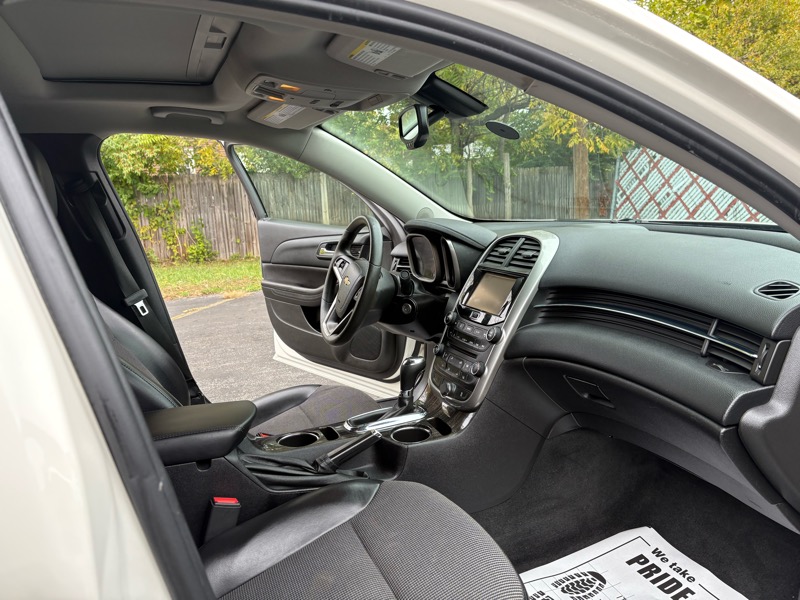 Chevrolet Malibu 1LT 2014