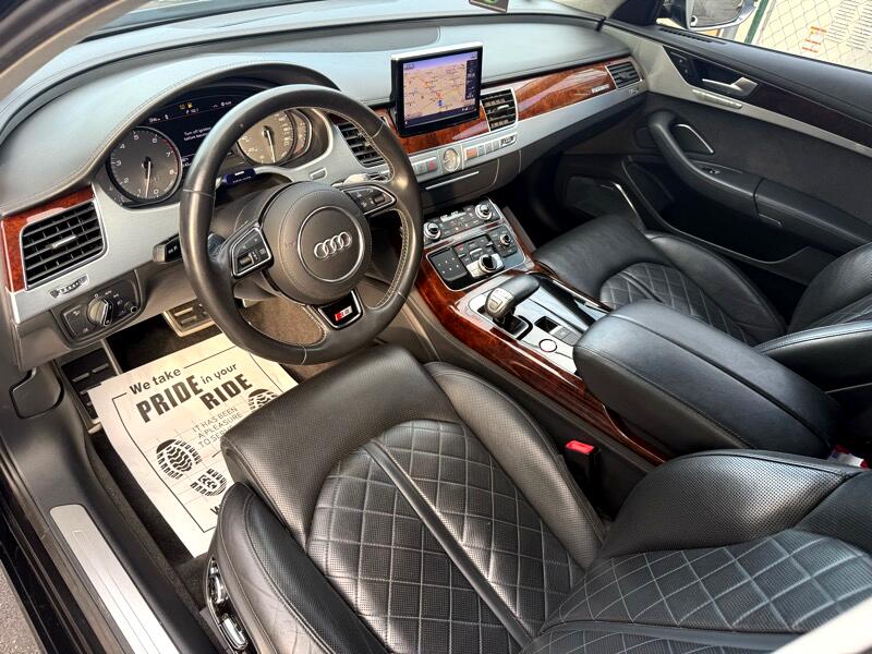 Audi S8 4.0 Sedan quattro Tiptronic 2013